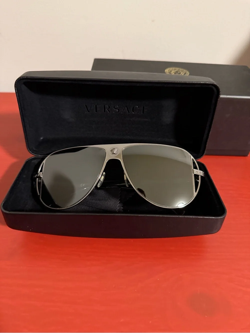 Versace (VE2212) Silver Aviators, stylish ready for all year round action